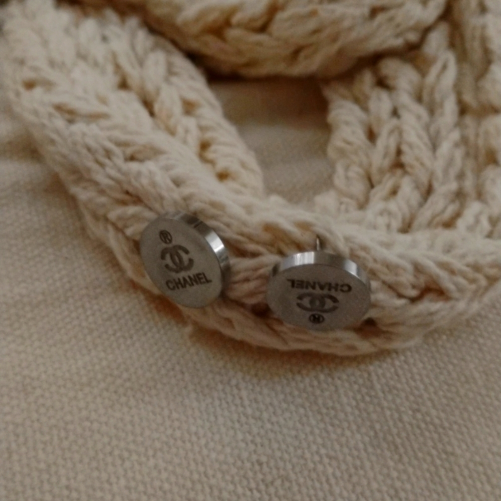 Chanel Silver Earrings Size Medium